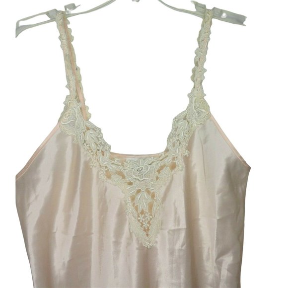 Vintage Dentelle Nightgown S Peach Pink Lace Trim Satin Polyester Made in USA - Picture 8 of 10
